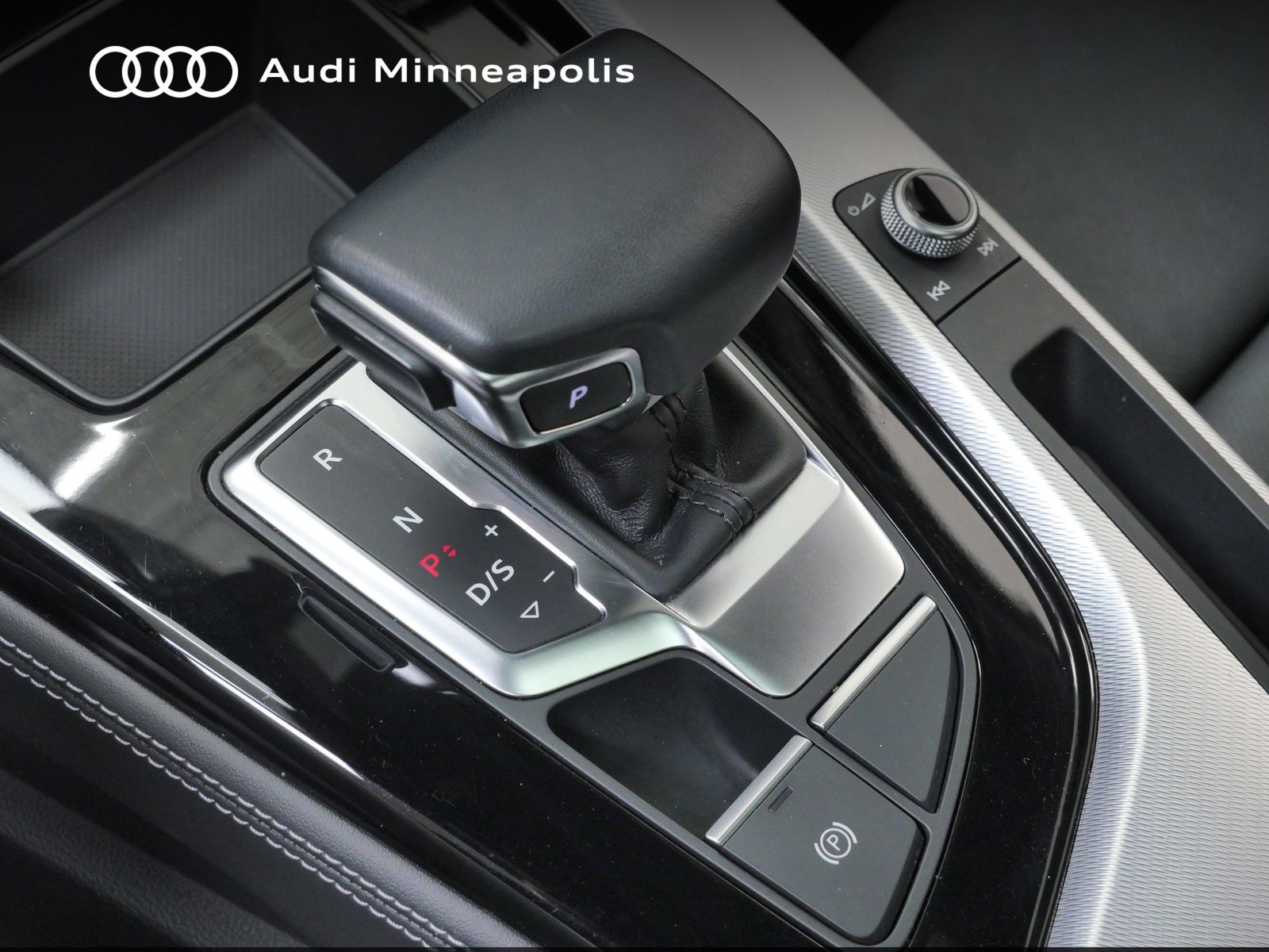Thumbnail: 2023 Audi A4 - 31