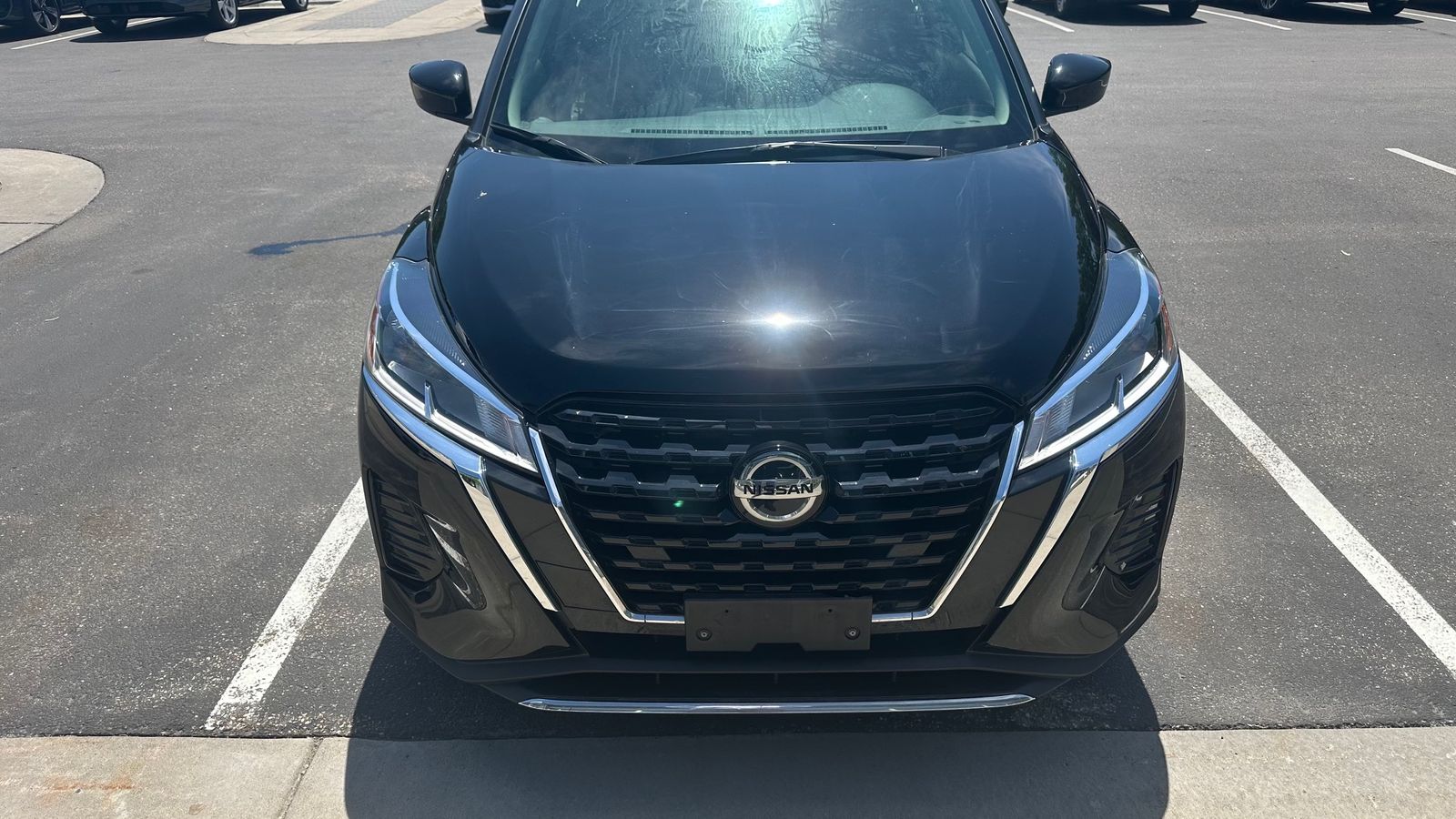 2021 Nissan Kicks 1.6 SV's photo