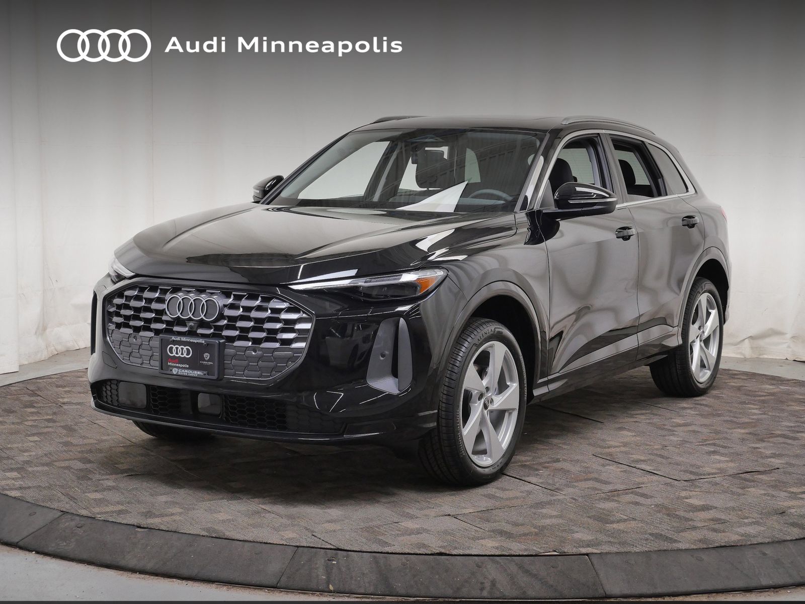 Thumbnail: 2026 Audi Q5 - 1