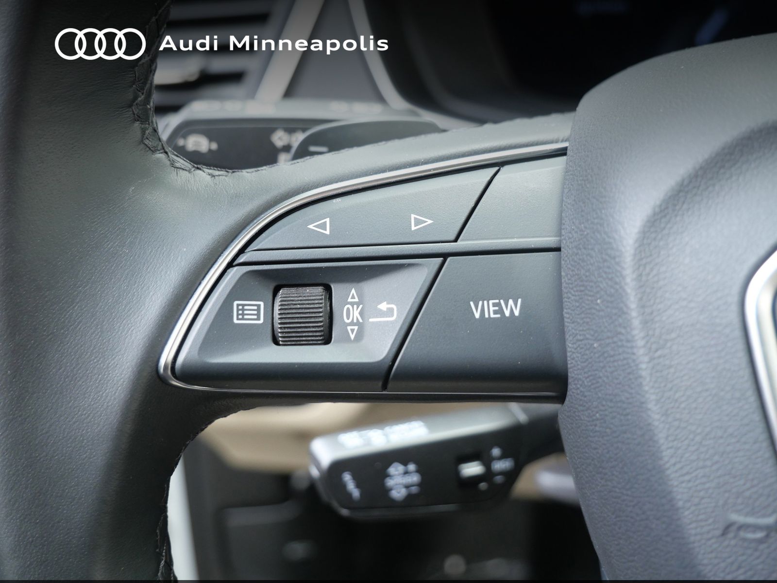 Thumbnail: 2023 Audi Q5 - 32