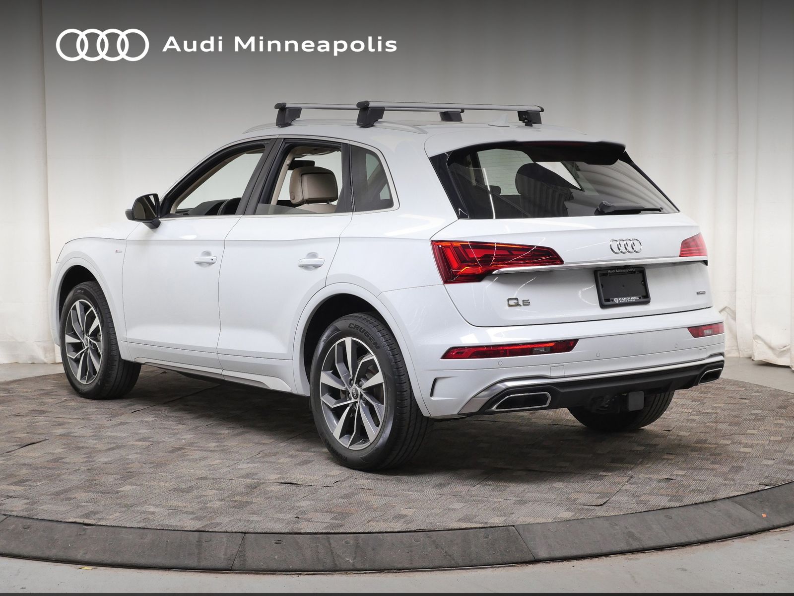 Thumbnail: 2023 Audi Q5 - 5