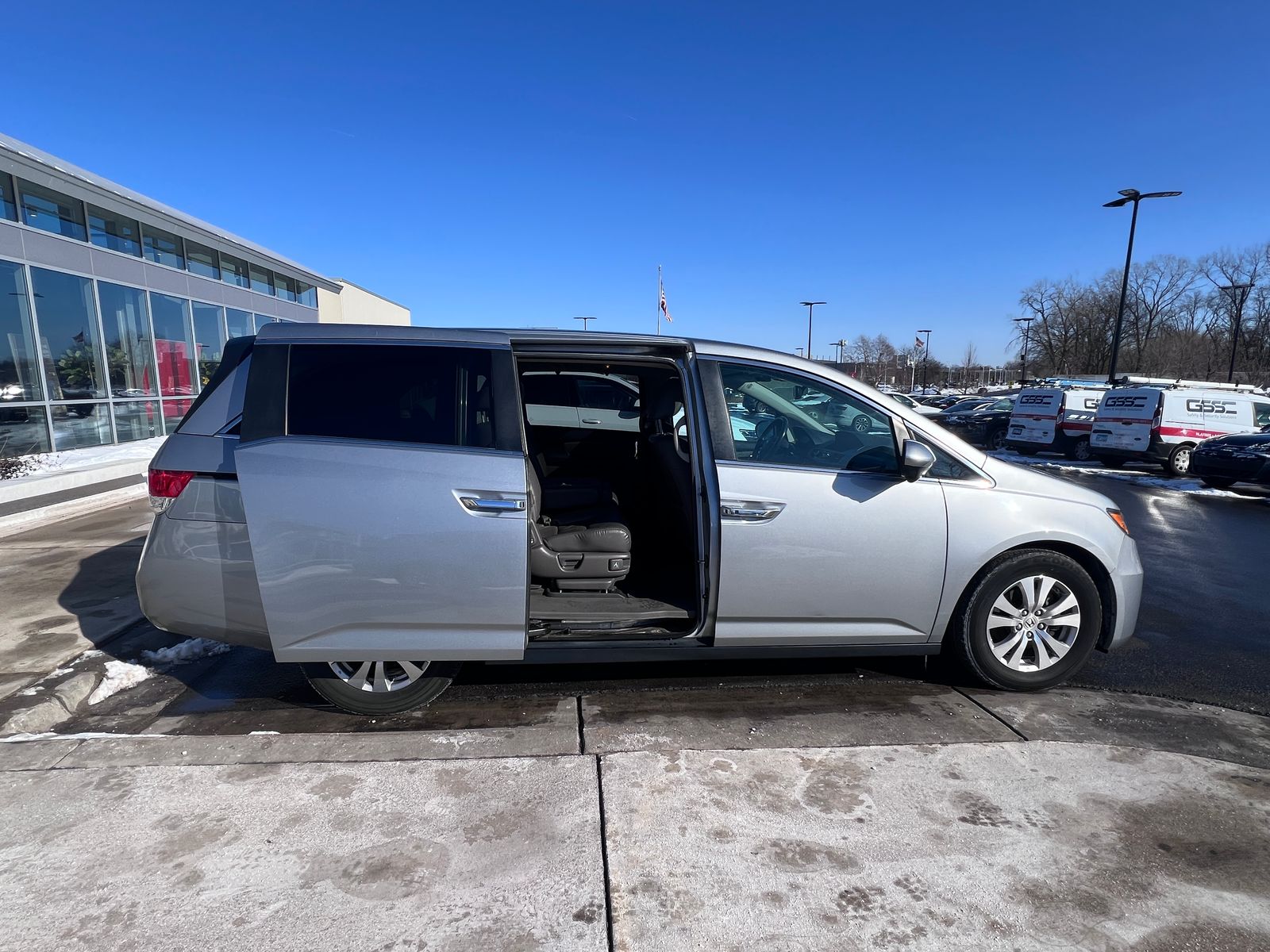 Thumbnail: 2016 Honda Odyssey - 7