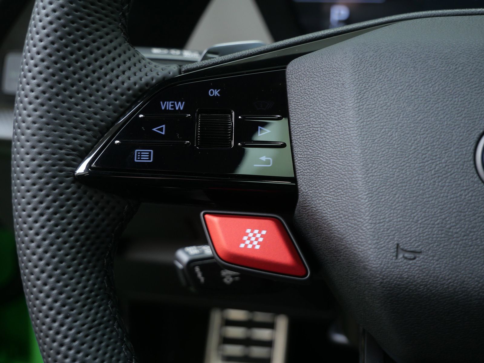 Thumbnail: 2026 Audi RS 3 - 14