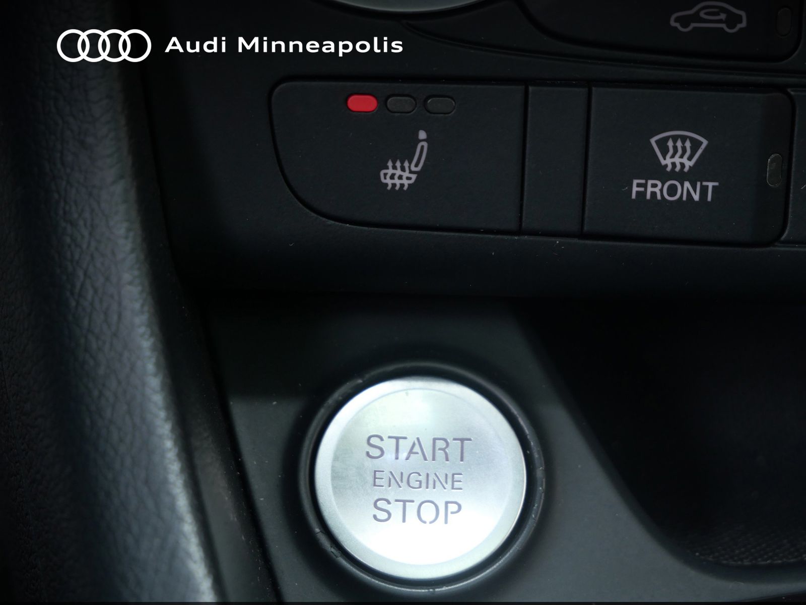 Thumbnail: 2015 Audi Q3 - 25