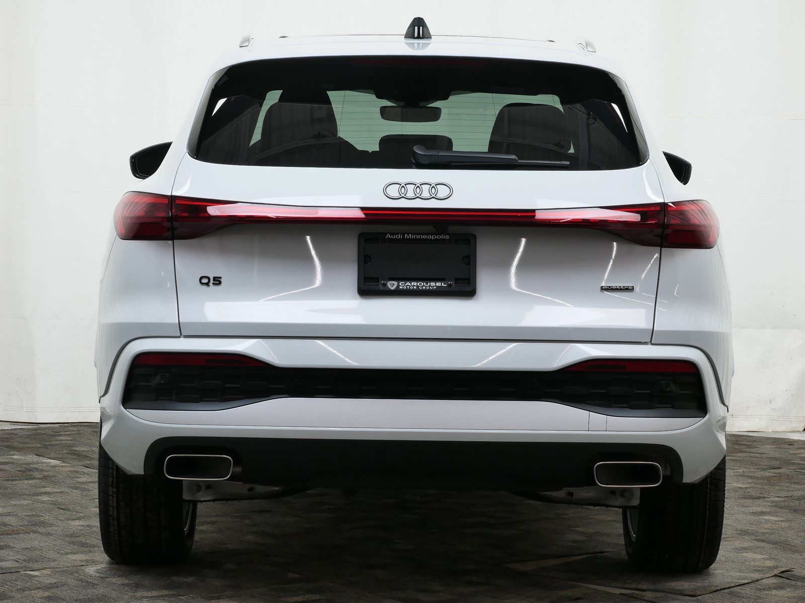 Thumbnail: 2025 Audi Q5 - 5