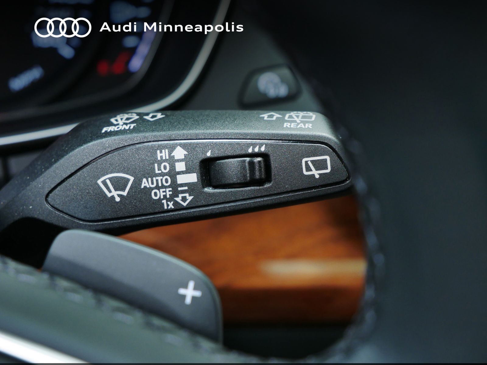 Thumbnail: 2023 Audi Q5 - 32