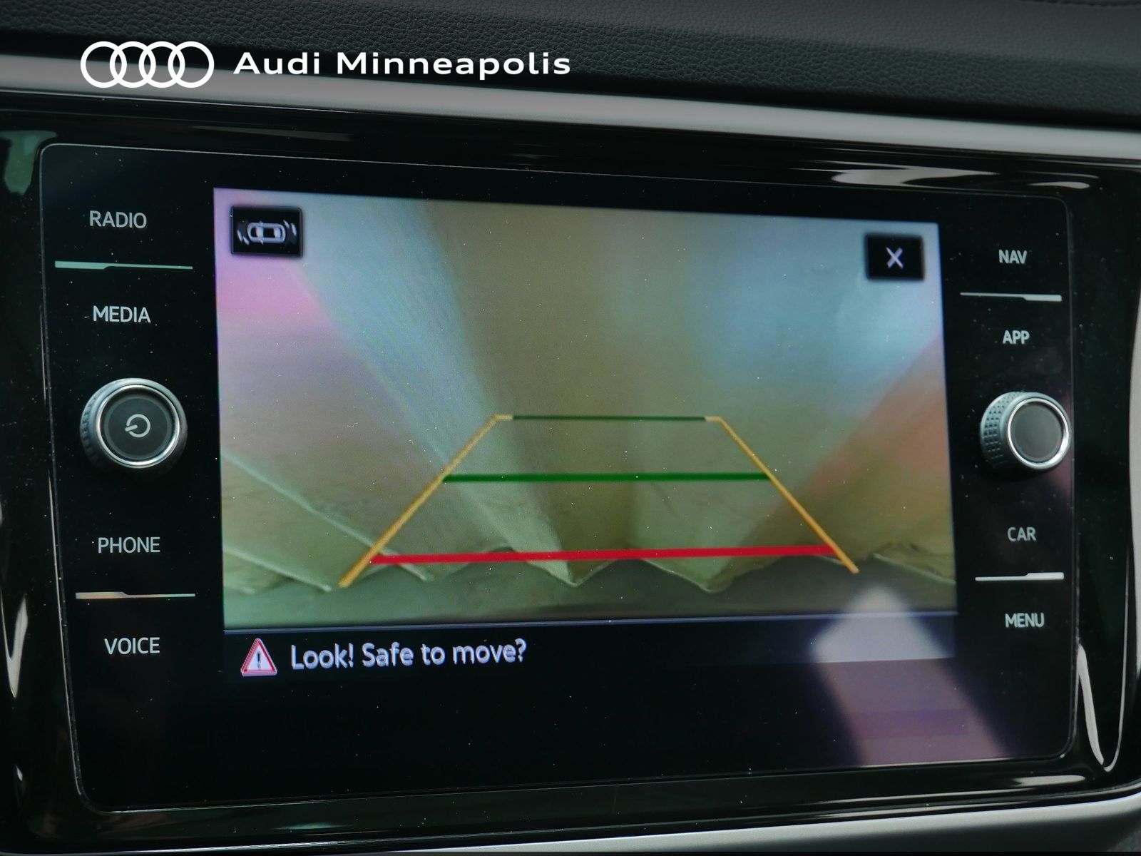 Thumbnail: 2021 Volkswagen Atlas - 27