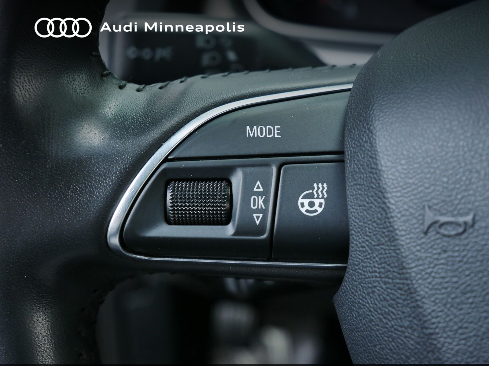 Thumbnail: 2014 Audi Q7 - 24