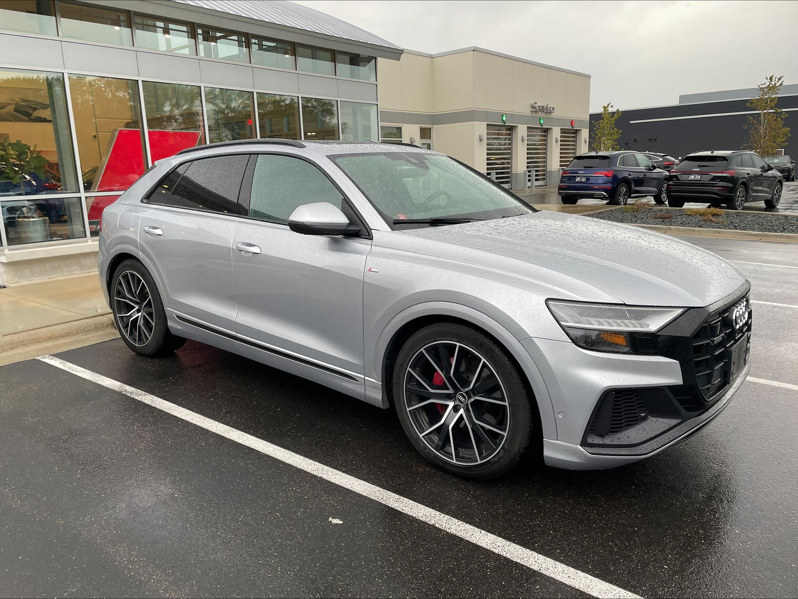 Thumbnail: 2021 Audi Q8 - 4