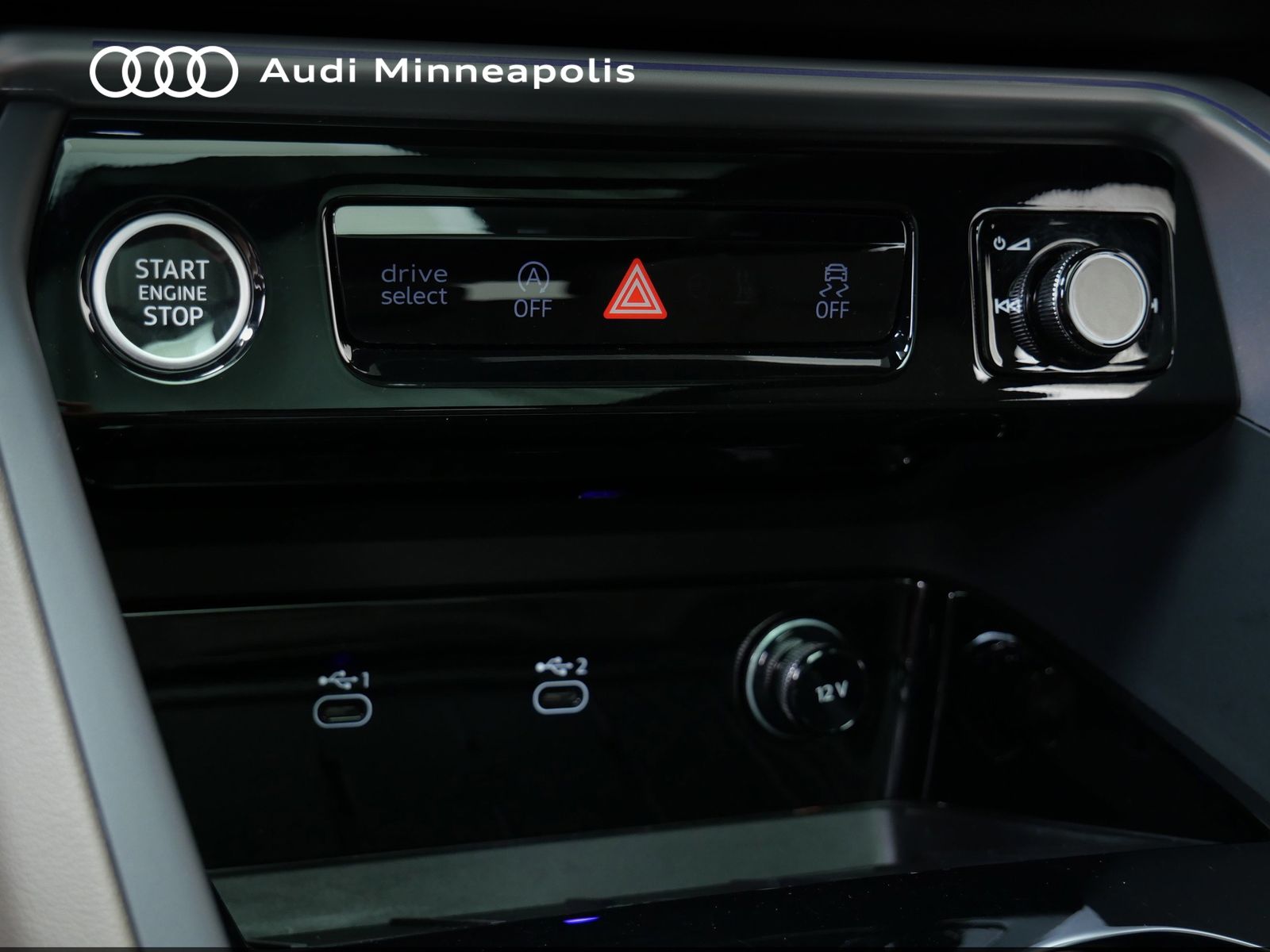 Thumbnail: 2025 Audi Q5 - 20