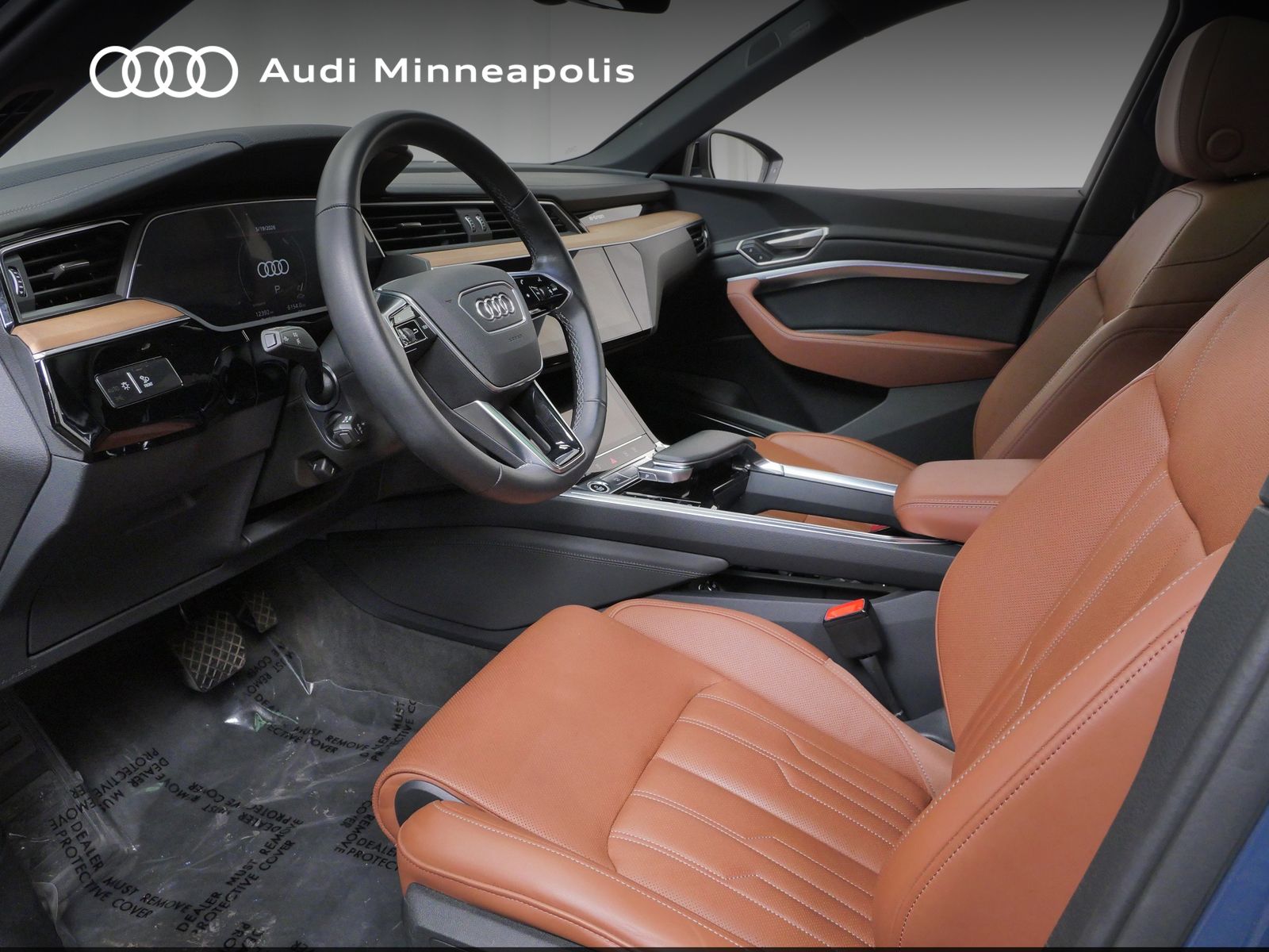 Thumbnail: 2024 Audi Q8 e-tron - 2