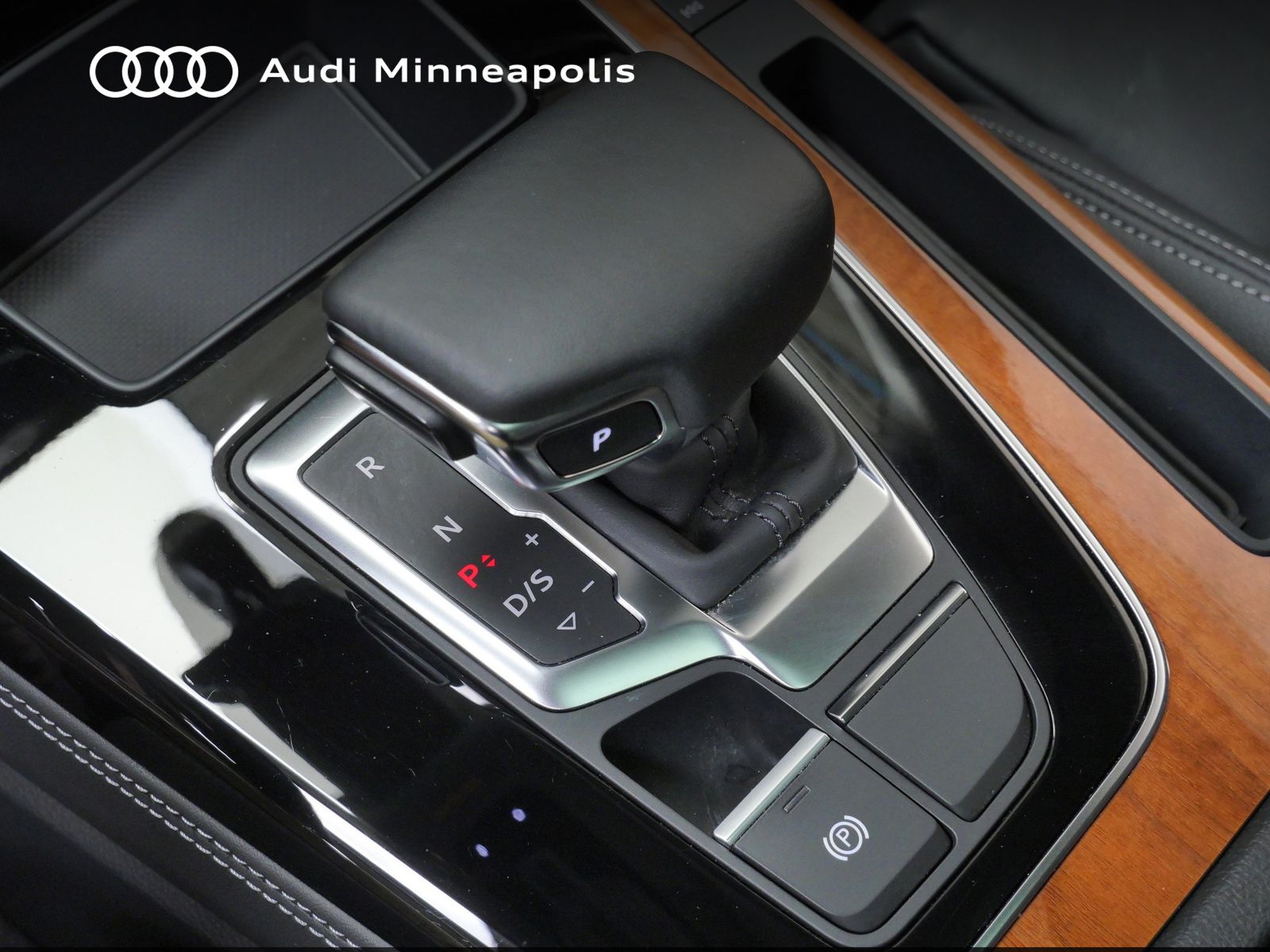 Thumbnail: 2023 Audi Q5 - 28