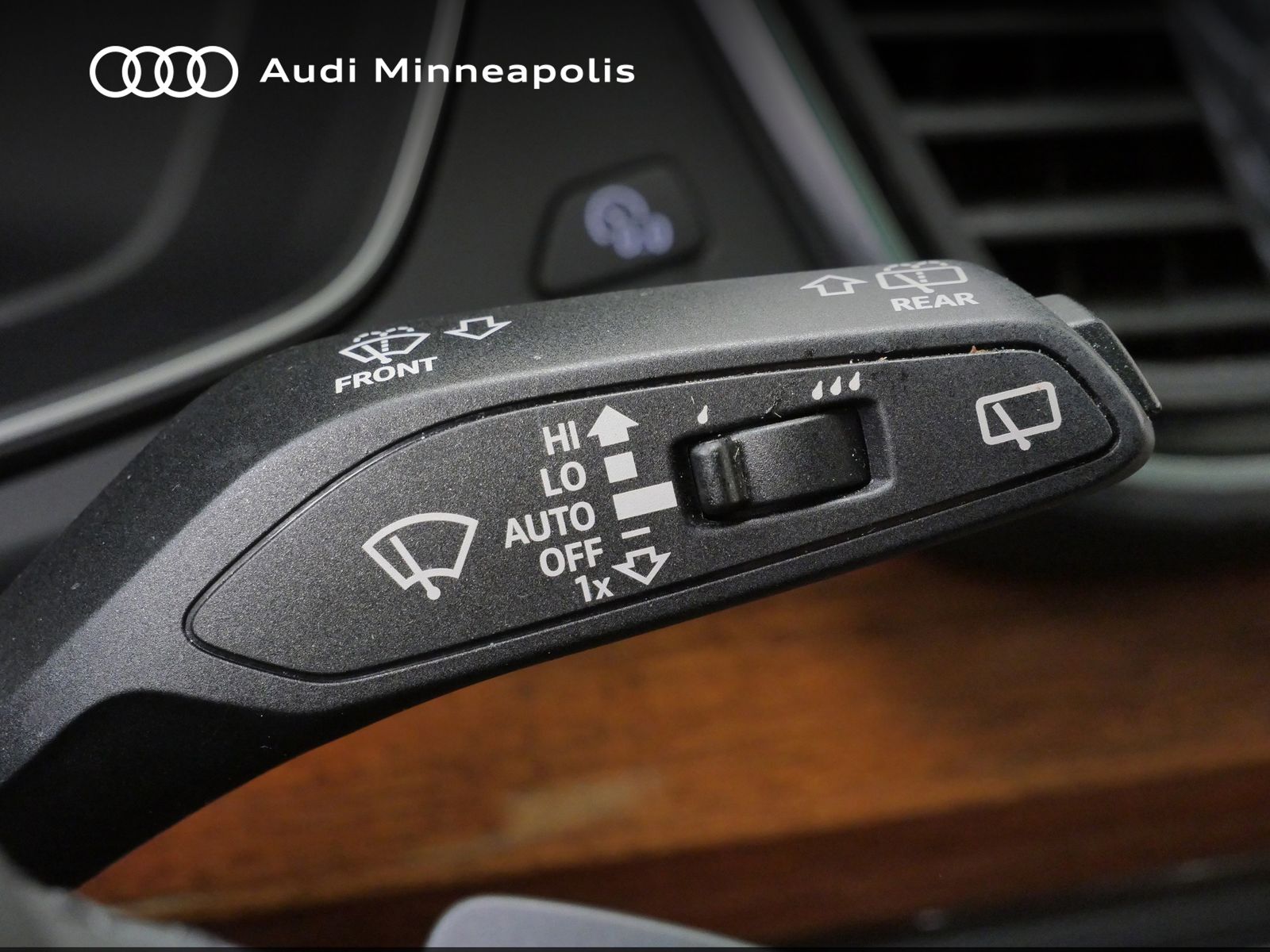 Thumbnail: 2023 Audi Q5 - 24