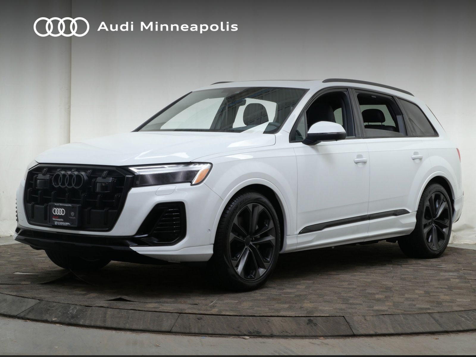 Thumbnail: 2026 Audi Q7 - 1