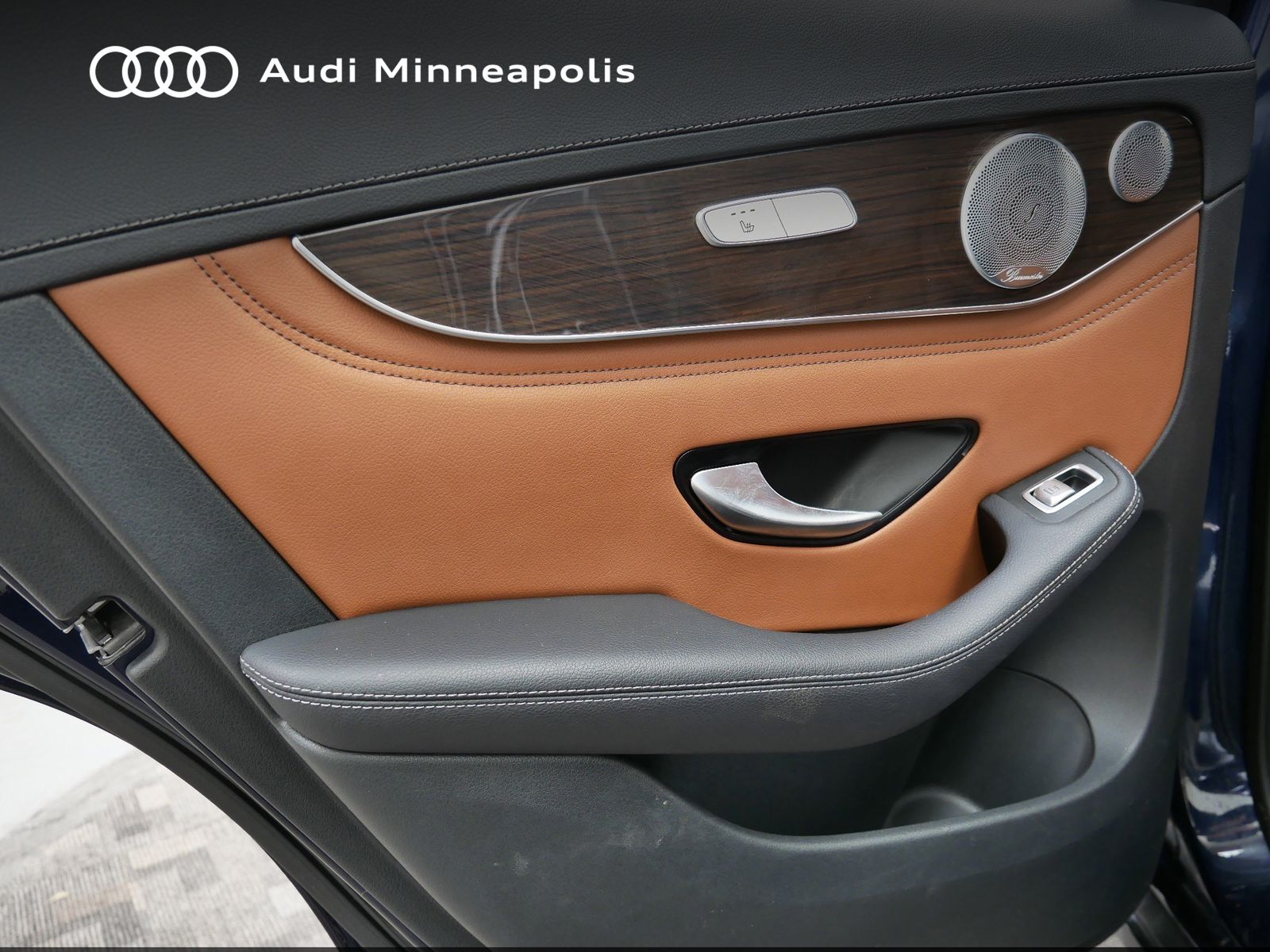 Thumbnail: 2019 Mercedes-Benz GLC - 15