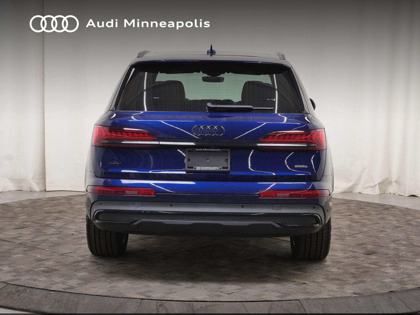 Thumbnail: 2023 Audi Q7 - 7