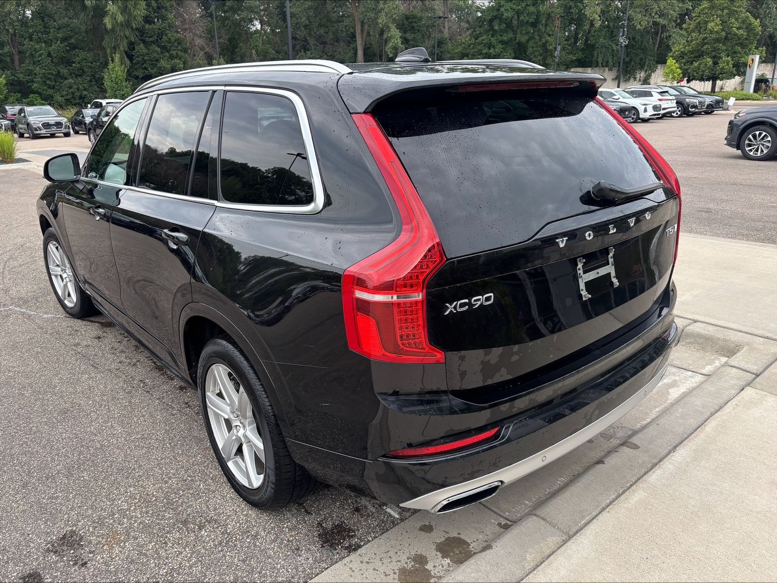 Thumbnail: 2021 Volvo XC90 - 4