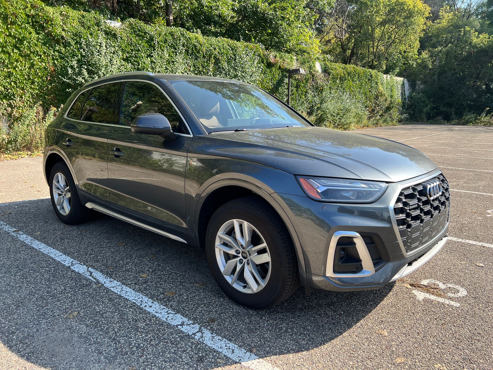 Thumbnail: 2023 Audi Q5 - 1