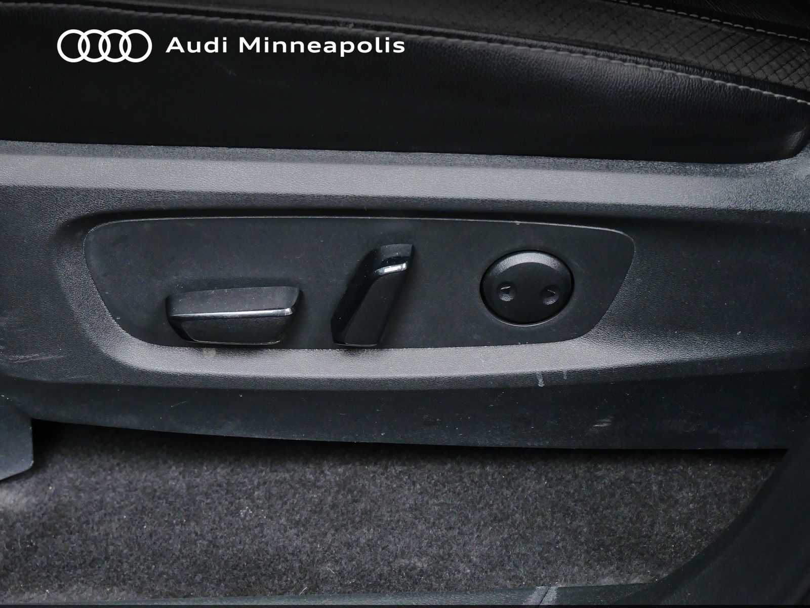 Thumbnail: 2023 Nissan Pathfinder - 13