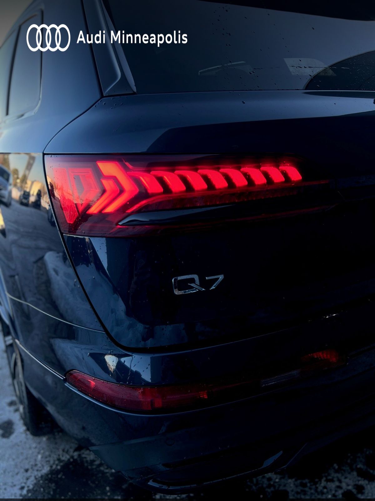 Thumbnail: 2023 Audi Q7 - 12