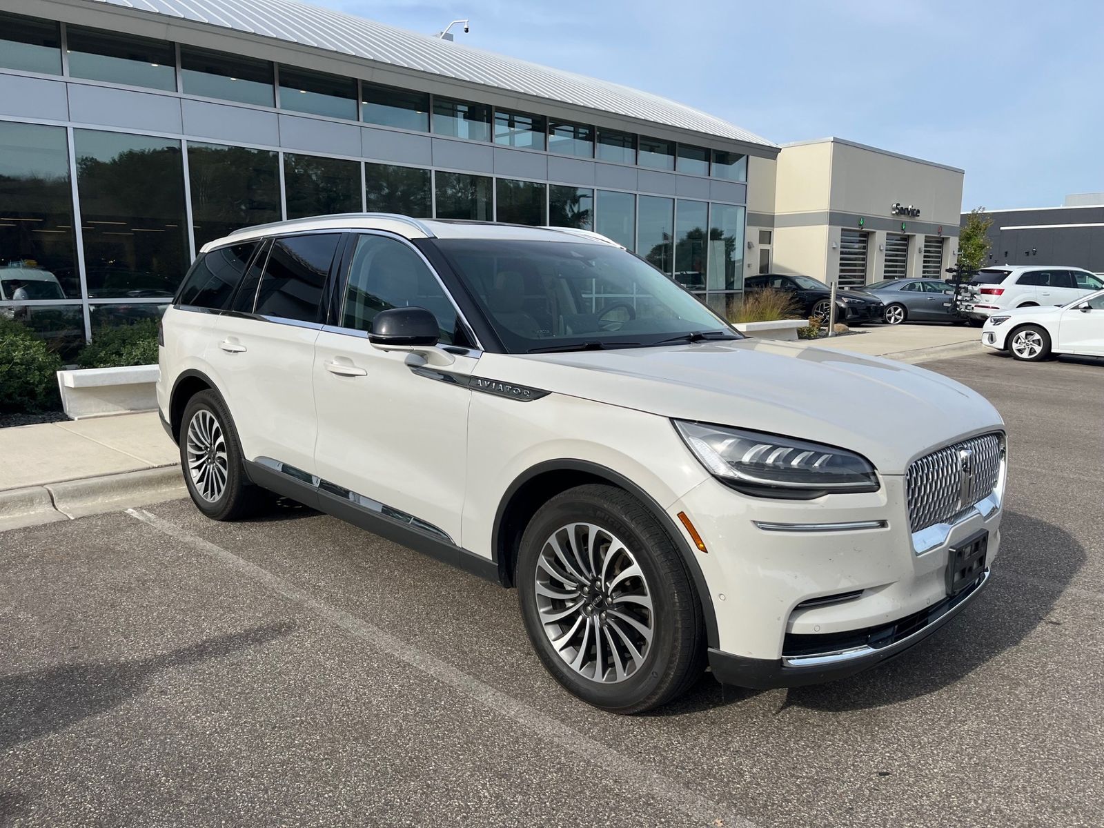 2022 Lincoln Aviator Reserve -
                Golden Valley, MN