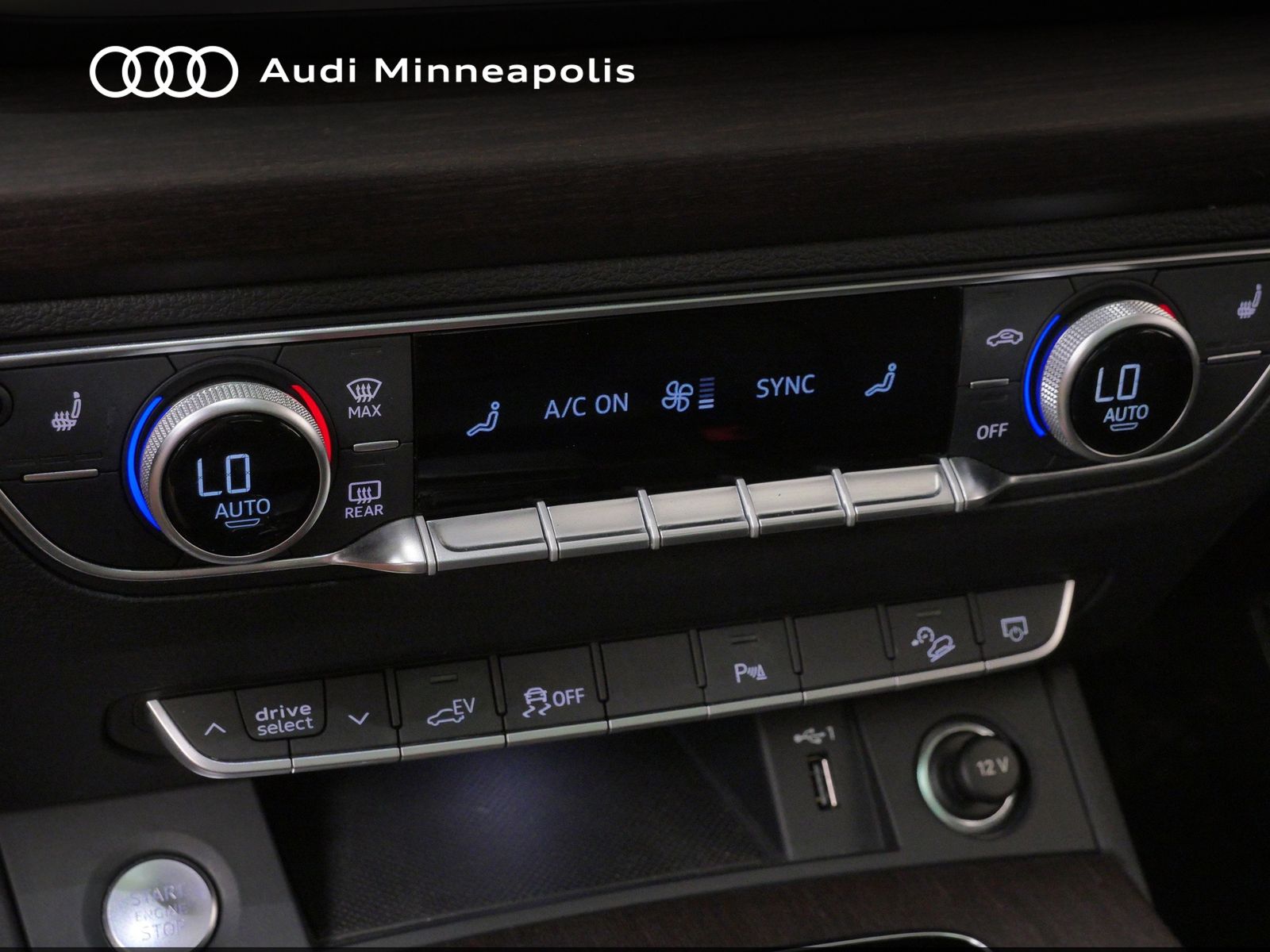 Thumbnail: 2023 Audi Q5 - 28
