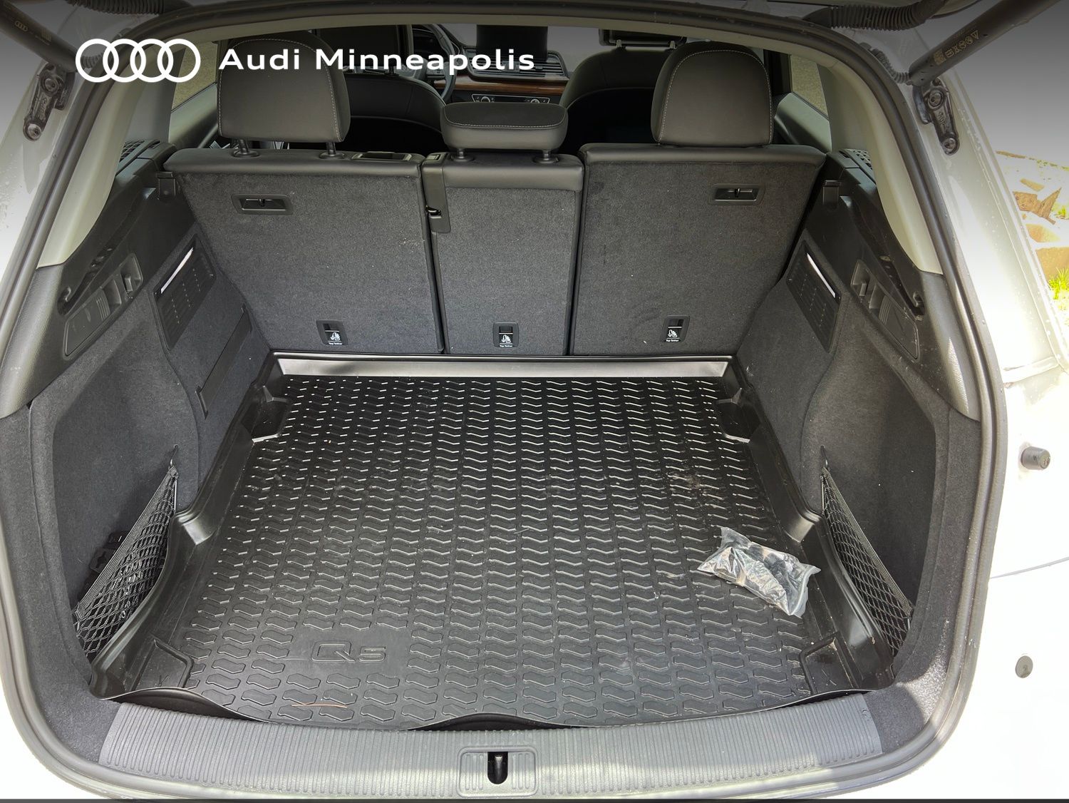 Thumbnail: 2023 Audi Q5 - 11
