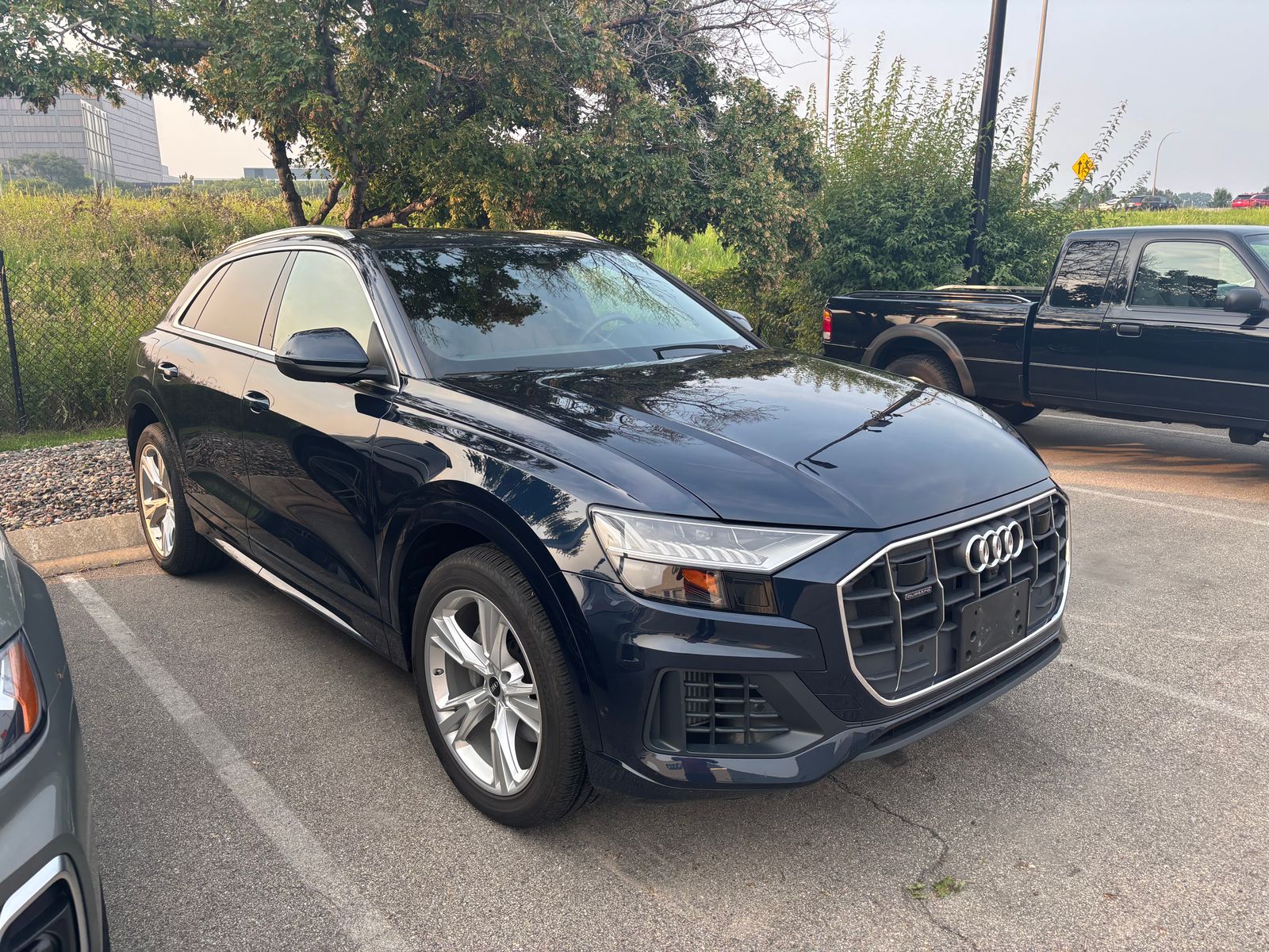 Thumbnail: 2023 Audi Q8 - 1