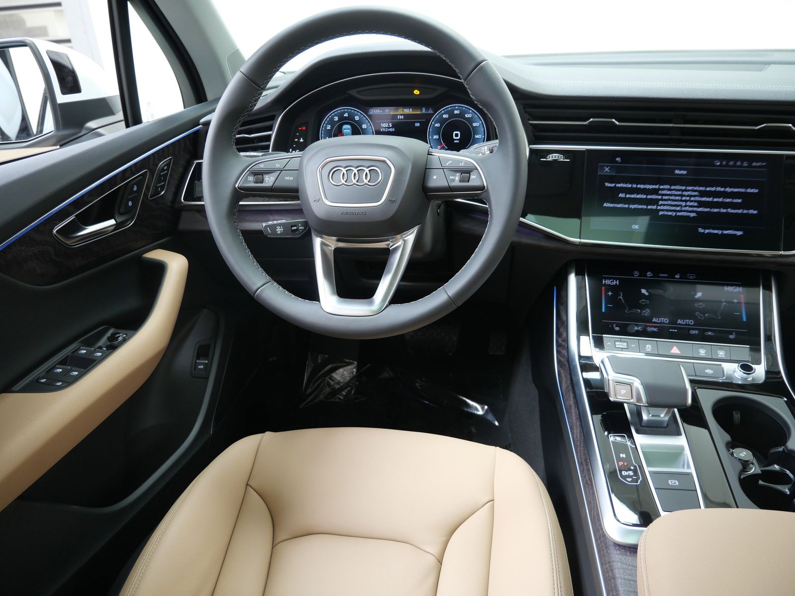 Thumbnail: 2026 Audi Q7 - 15