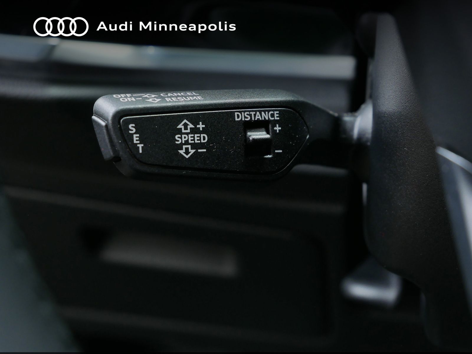 Thumbnail: 2025 Audi Q3 - 21