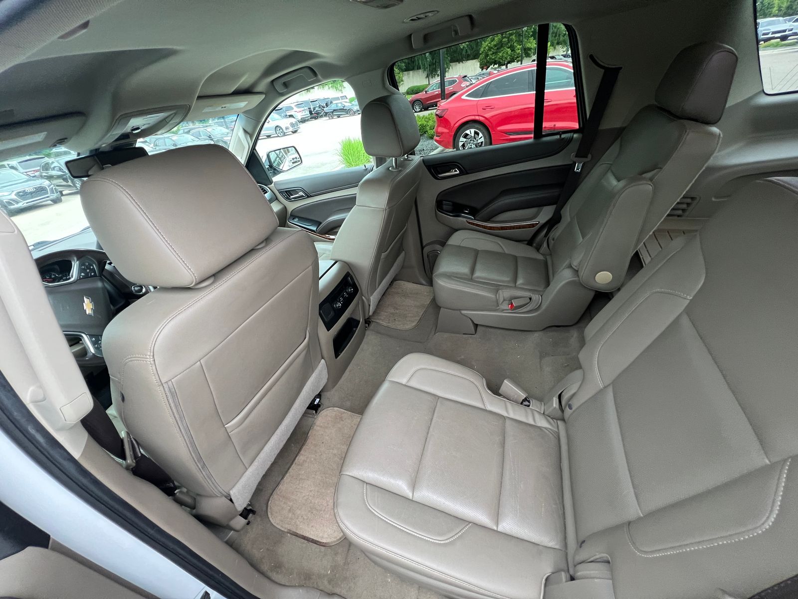Thumbnail: 2020 Chevrolet Tahoe - 6