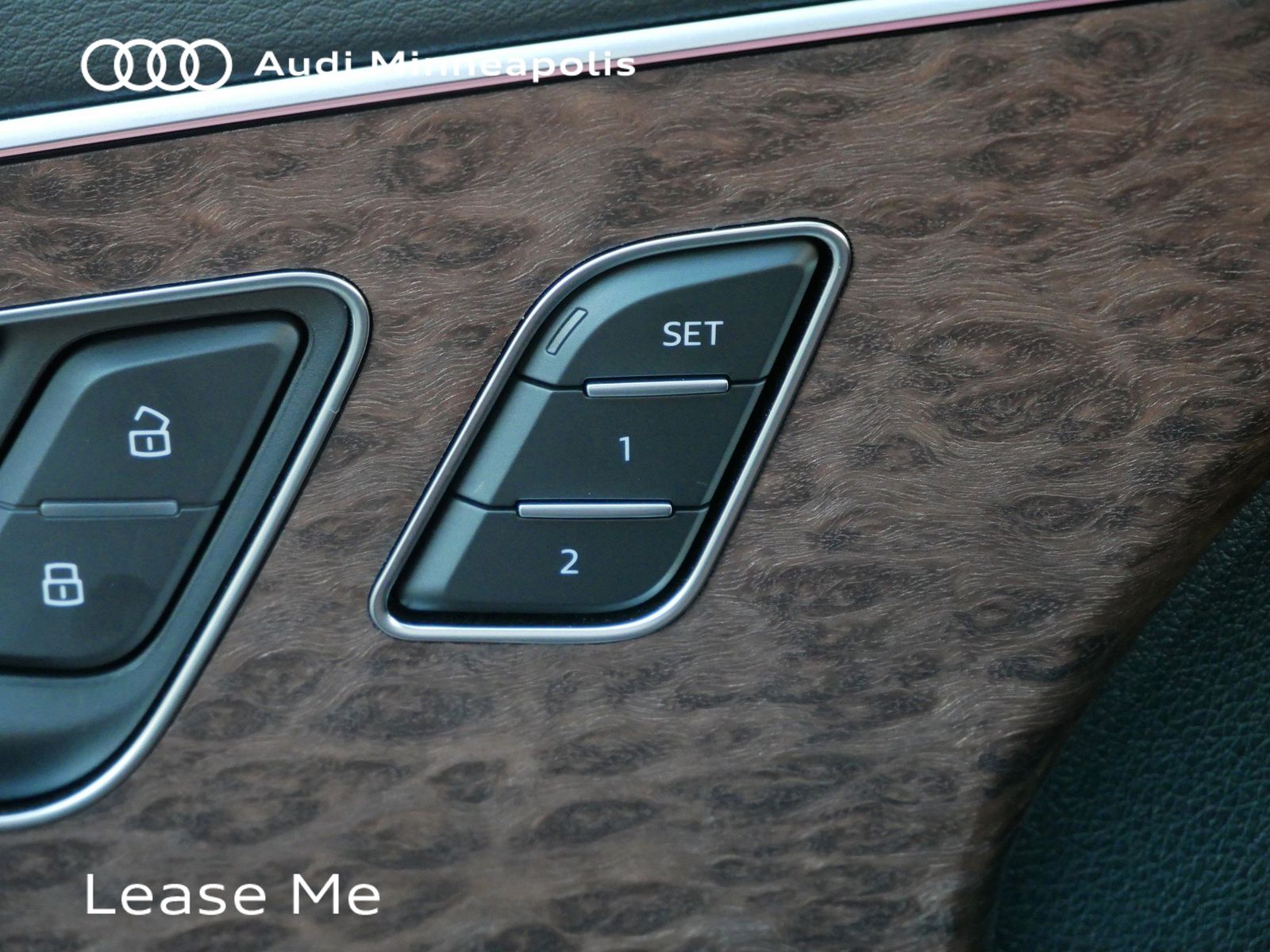 Thumbnail: 2026 Audi Q8 - 21