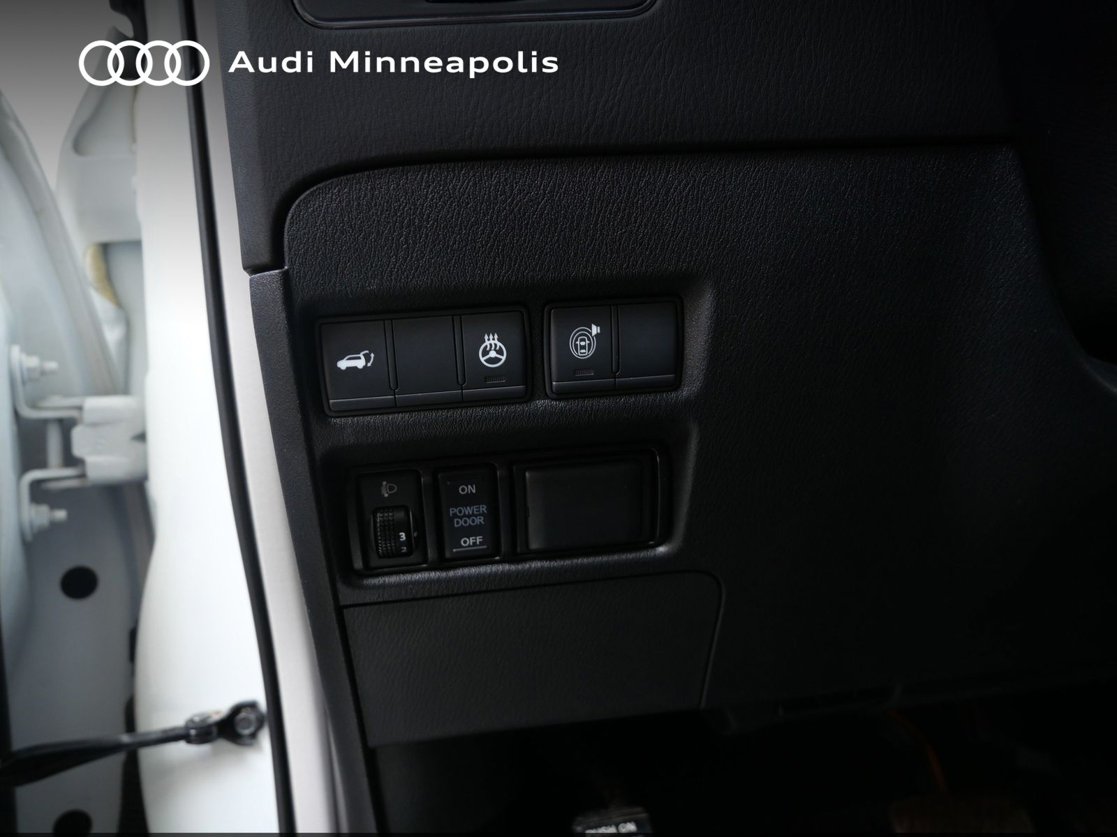 Thumbnail: 2018 INFINITI QX80 - 20