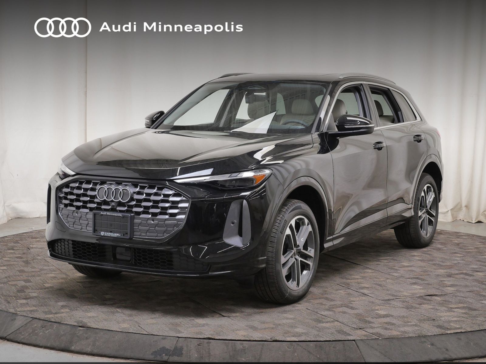 Thumbnail: 2026 Audi Q5 - 1
