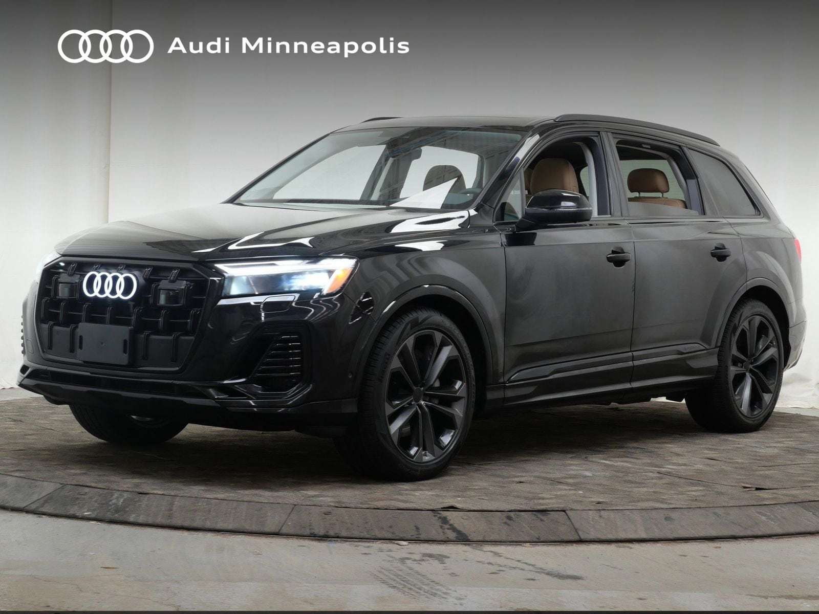 Thumbnail: 2026 Audi Q7 - 1