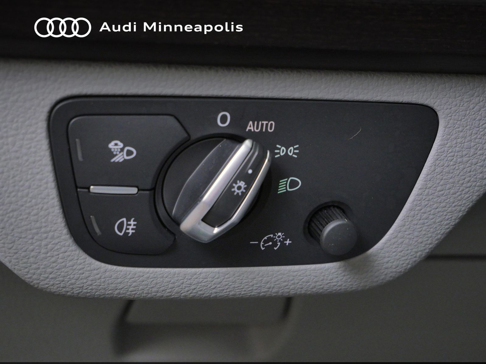 Thumbnail: 2023 Audi Q5 - 20