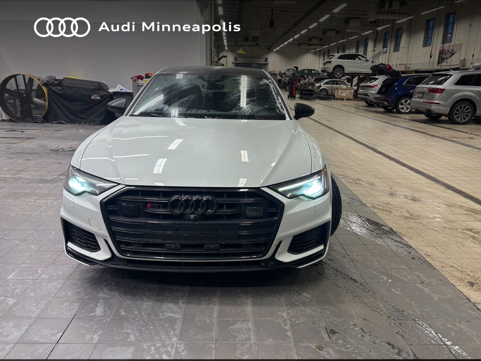 Thumbnail: 2021 Audi S6 - 5