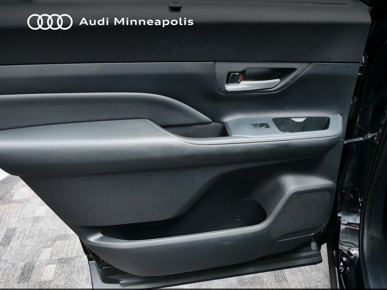 Thumbnail: 2024 Toyota Grand Highlander - 15