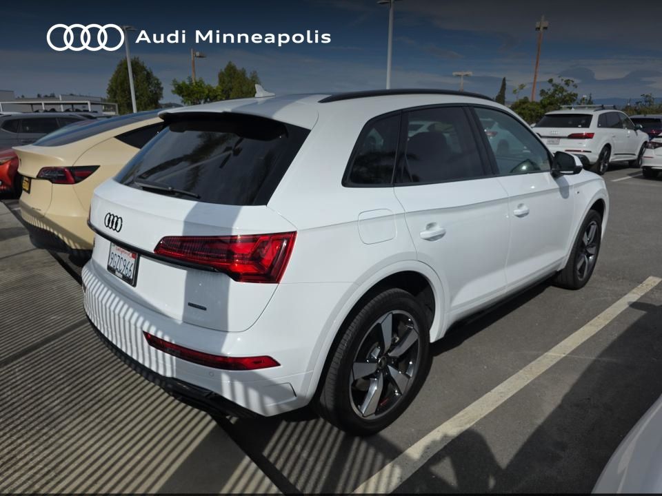 Thumbnail: 2023 Audi Q5 - 17