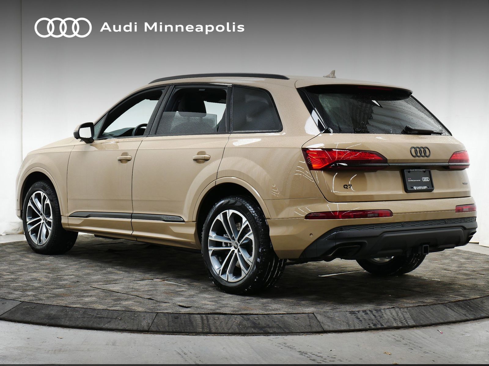 Thumbnail: 2025 Audi Q7 - 5