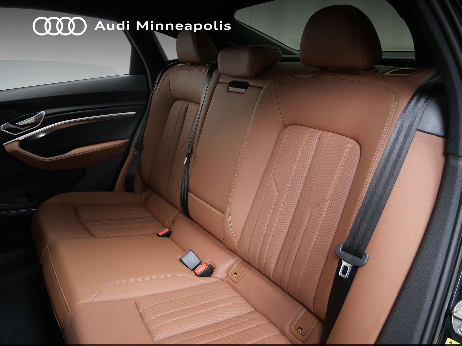 Thumbnail: 2024 Audi Q8 e-tron - 14