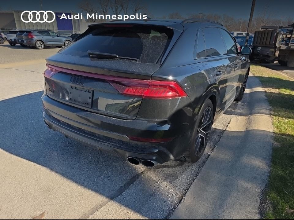 Thumbnail: 2023 Audi SQ8 - 9
