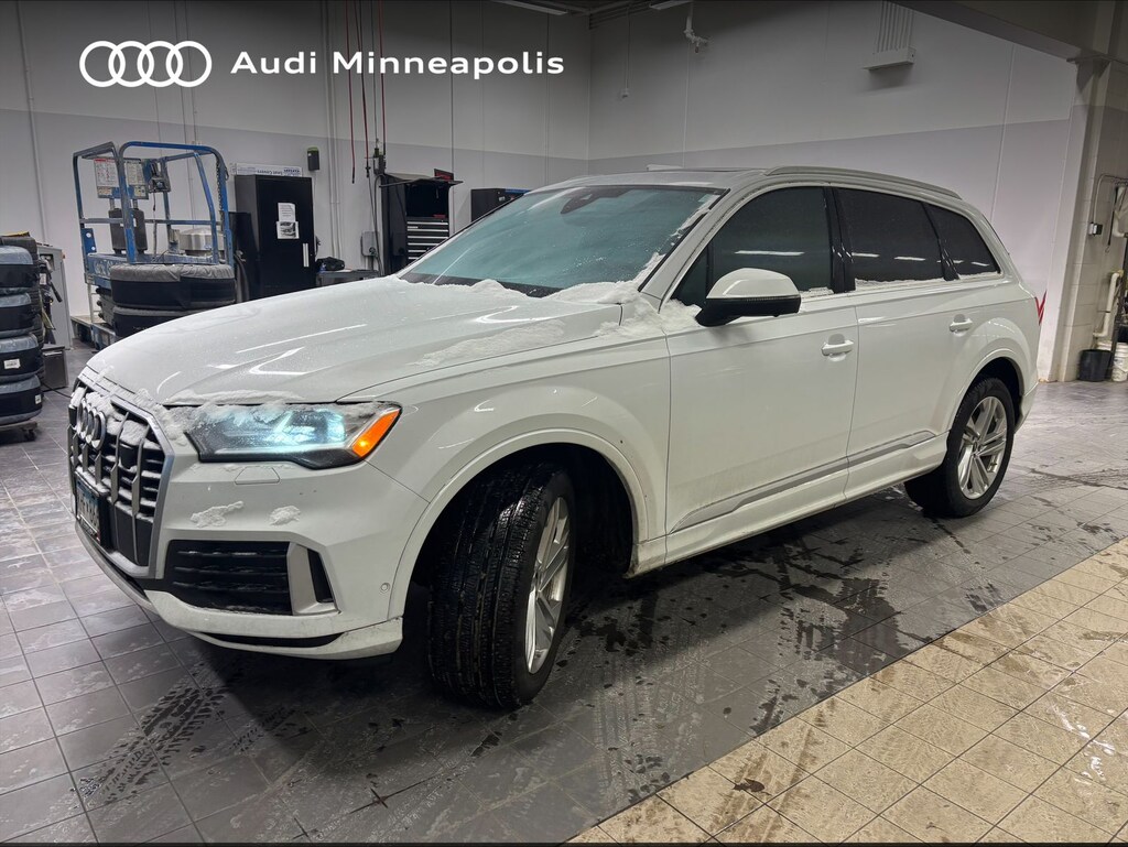 Used 2023 Audi Q7 45 Premium SUV