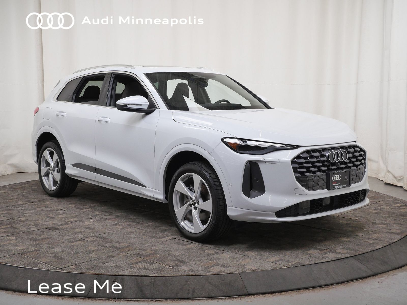 Thumbnail: 2025 Audi Q5 - 8