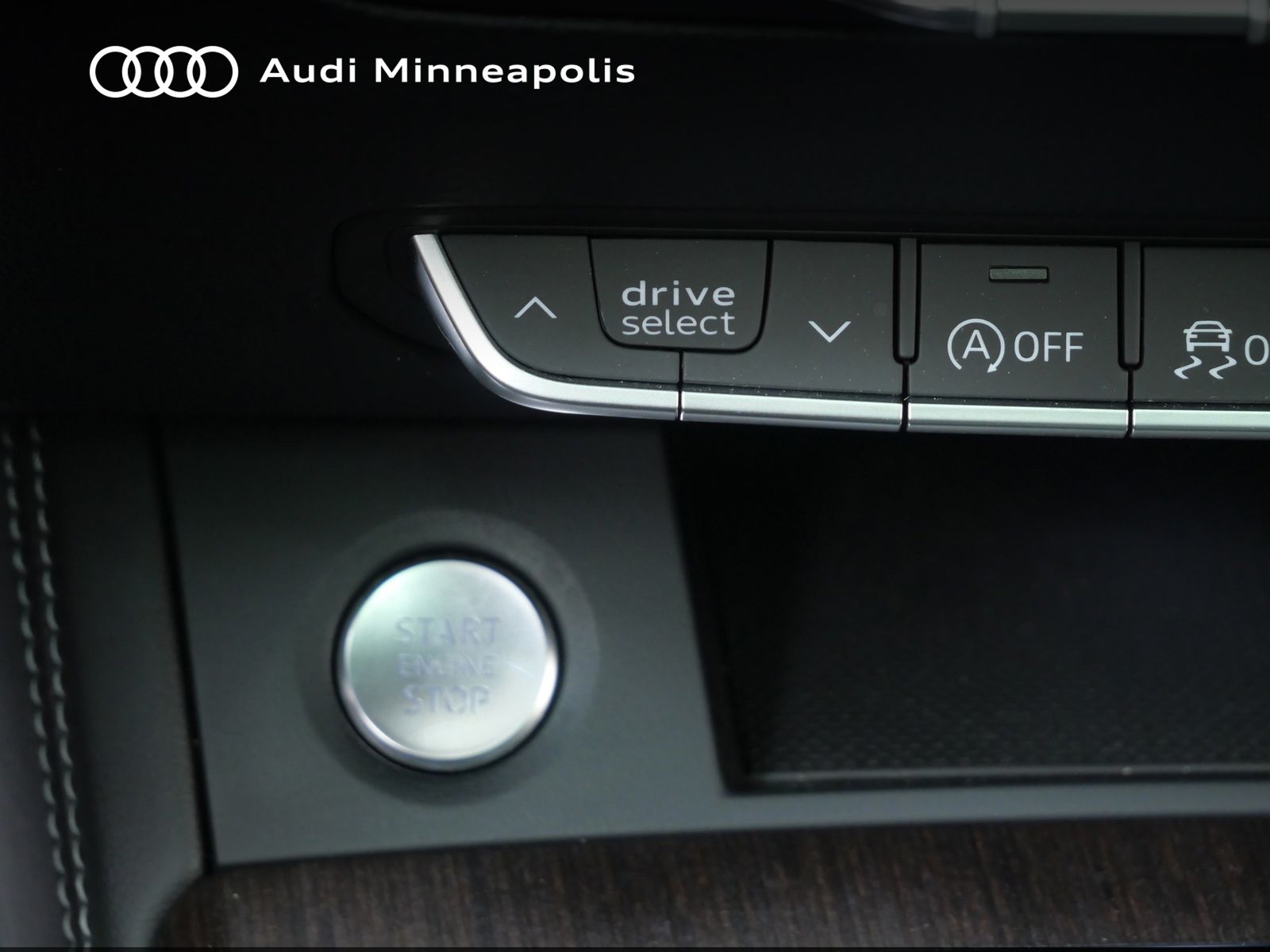 Thumbnail: 2023 Audi Q5 - 21