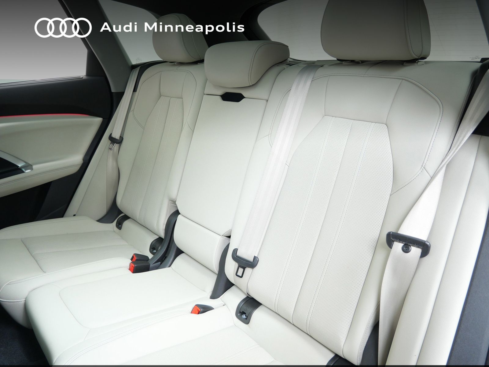 Thumbnail: 2025 Audi Q5 - 16