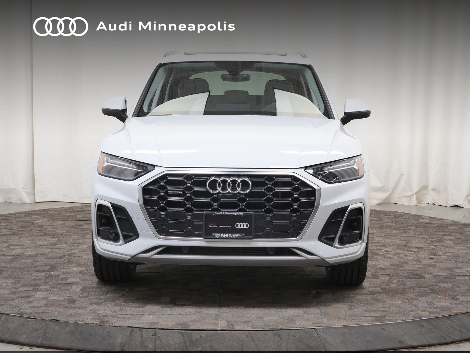 Thumbnail: 2023 Audi Q5 - 11