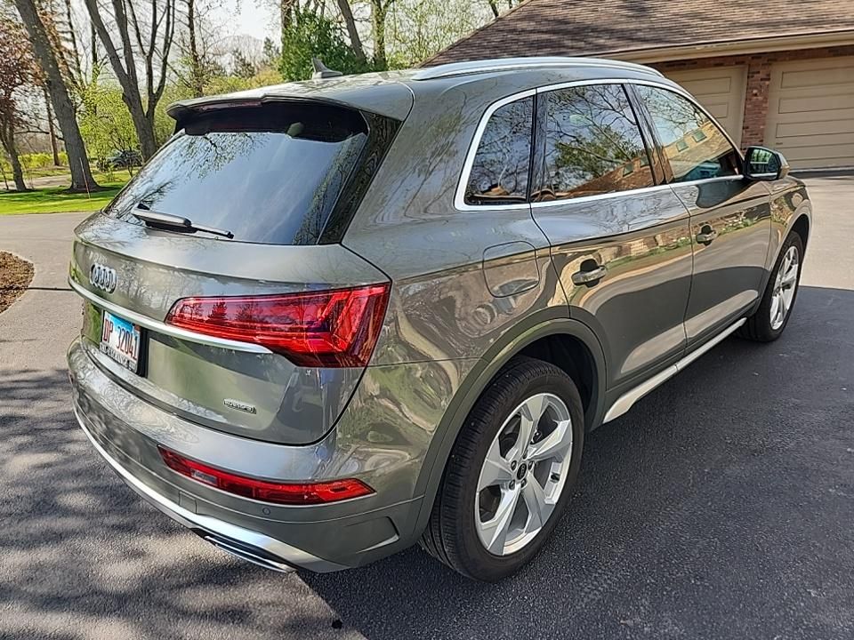 2024 Audi Q5 e Premium Plus 5