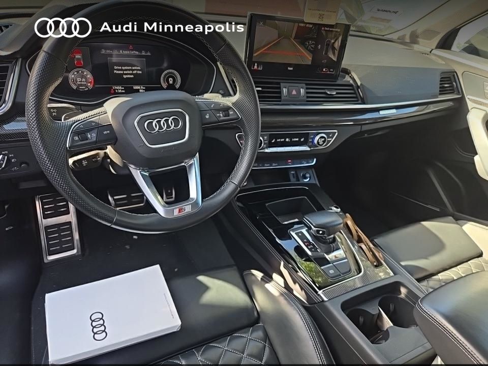 Thumbnail: 2023 Audi SQ5 - 2