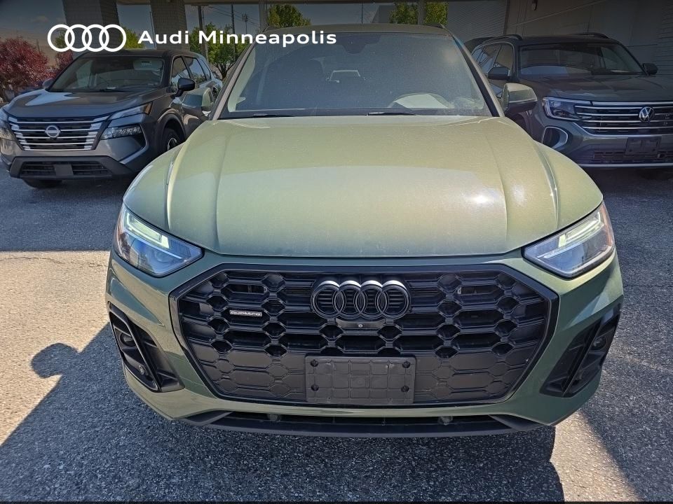 Thumbnail: 2023 Audi Q5 - 8